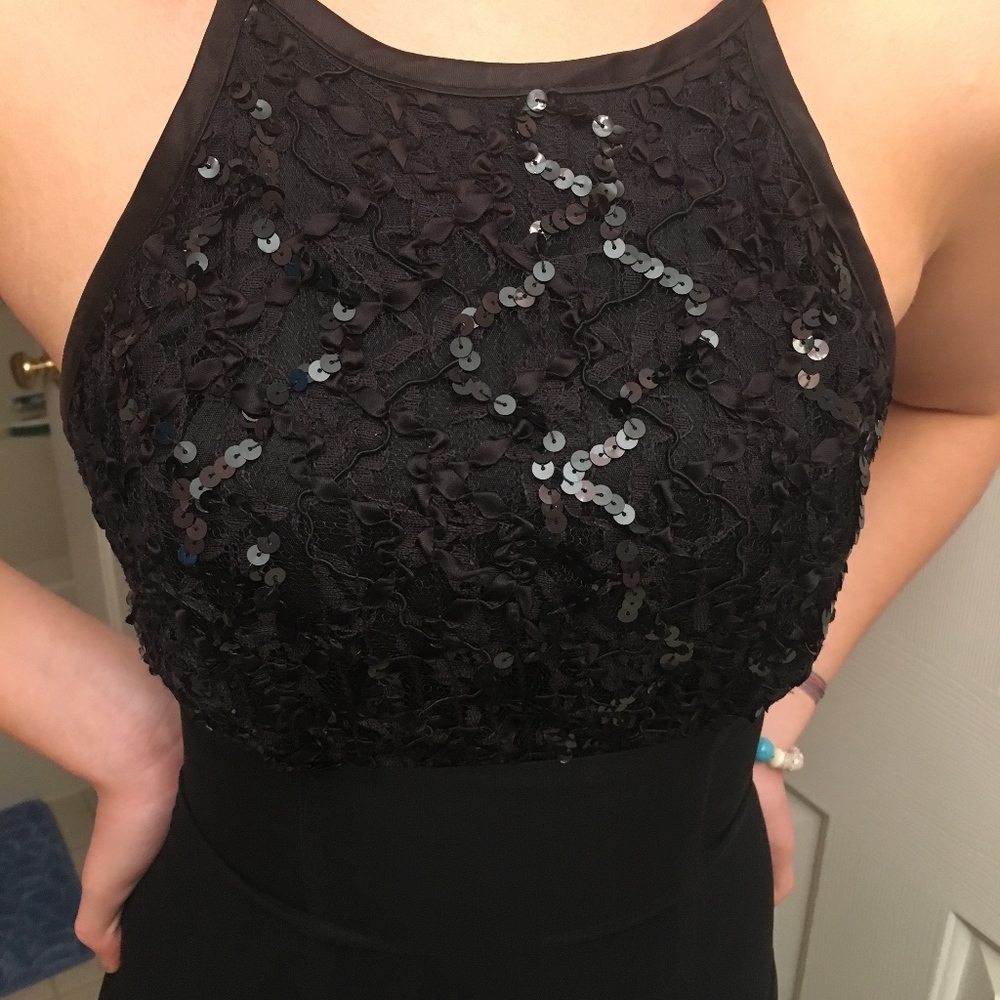 PROM BLACK DRESS - Picture 6 of 8